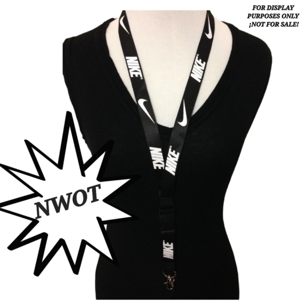 *NWOT* Black and White Nike Lanyard